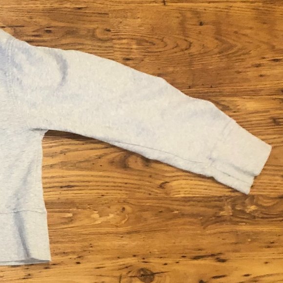 Cropped Sweater - Picture 3 of 3